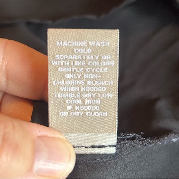 Joan Vass black sheer long sleeve top with tie at neck size L - Picture 7 of 7